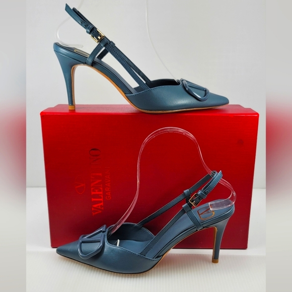 Garavani Valentino VLOGO SIGNATURE CALFSKIN SLINGBACK PUMP - 3" - Picture 8 of 11